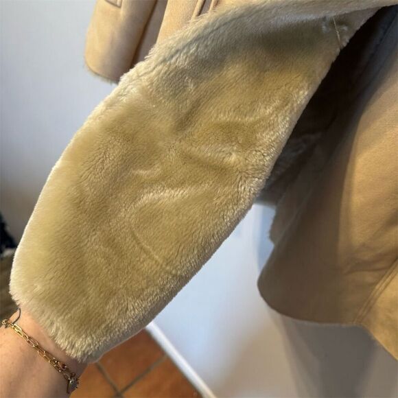 St. John's Bay Women's Camel Faux Suede‎ Overcoat M Fur Trim Vintage Penny Lane - Picture 8 of 8